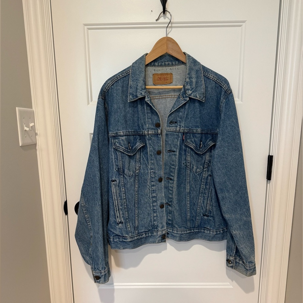 Men’s Jean Jacket